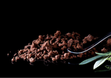 Terra della Taggiasca
Dessert innovativo ispirato a prodotti del territorio
Selzionato ADI Deisgn Index 2016
Design: Mauro Olivieri per ROI Terra della Taggiasca